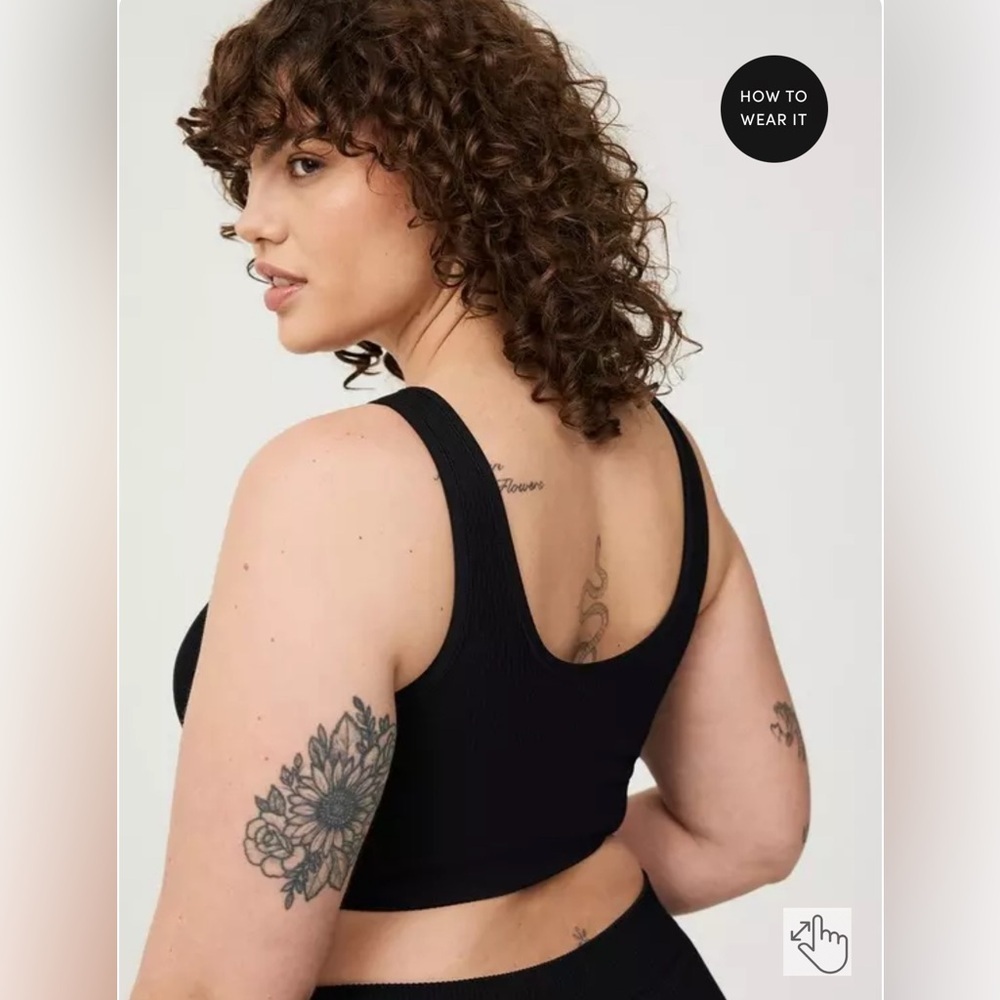 Torrid‎ Seamless Ribbed Bralette - Picture 3 of 14